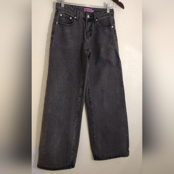 Edikted Raelynn Washed Wide Leg Jeans - Picture 3 of 6
